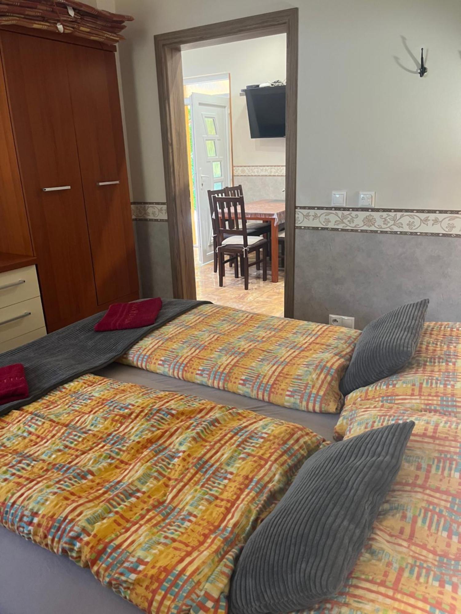Villa Gracia Патинце Екстериор снимка