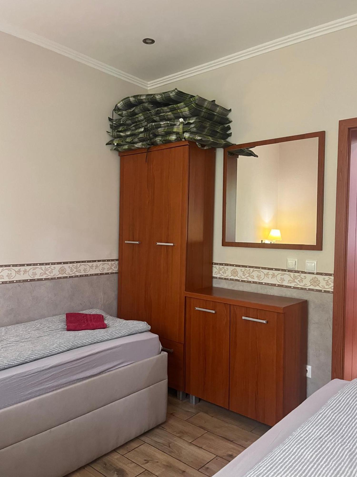 Villa Gracia Патинце Екстериор снимка