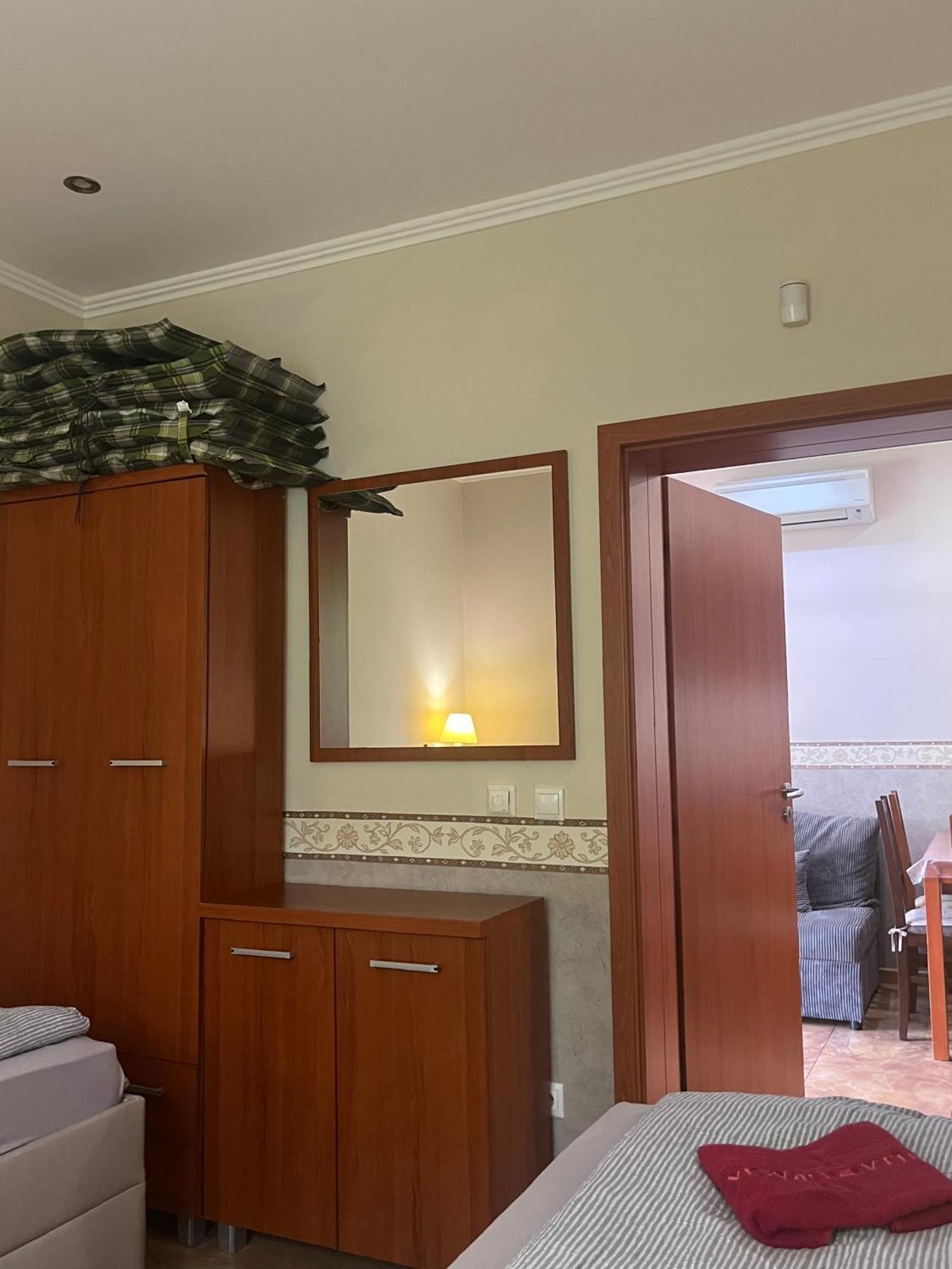Villa Gracia Патинце Екстериор снимка